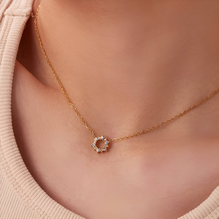Dainty Zircon