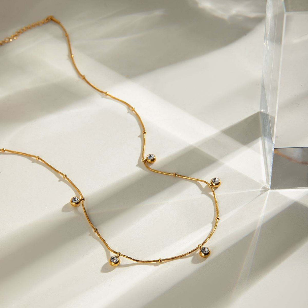 Round Zircon Necklace