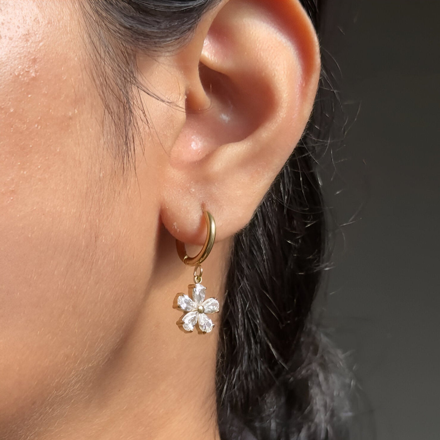 Bloom Hoops